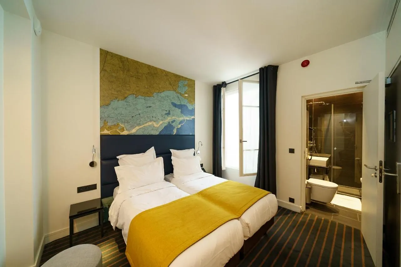 Scarlett Hotel 3*