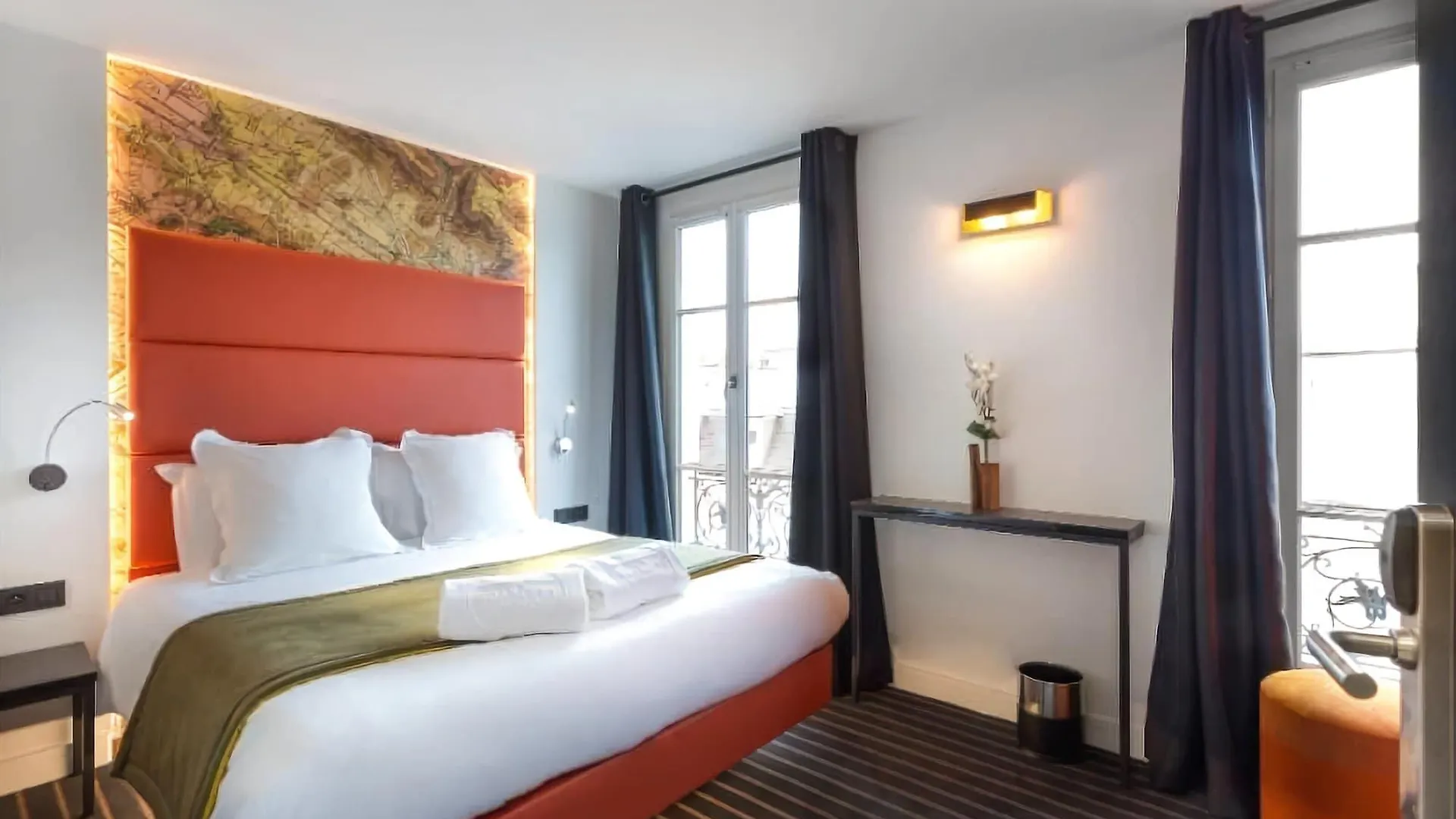 Hotel Scarlett