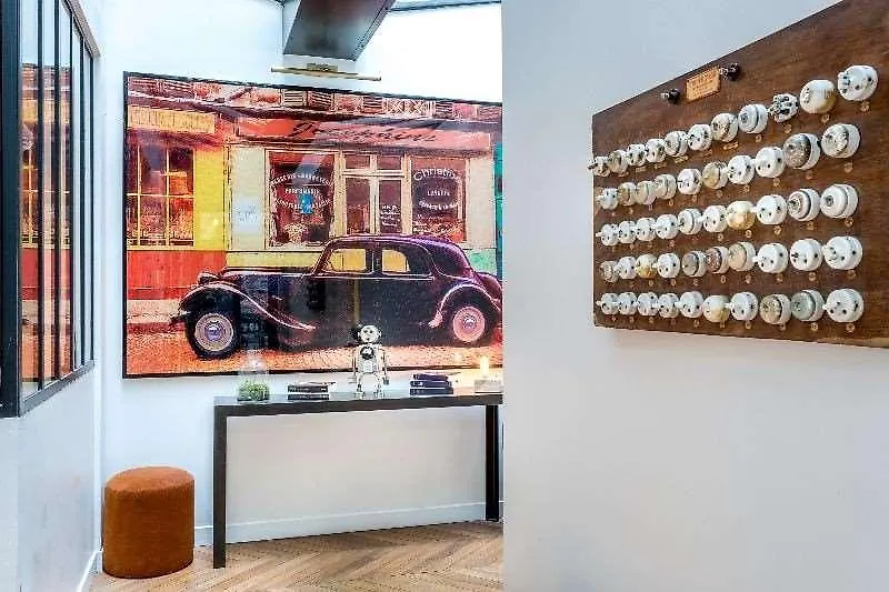 Scarlett Hotel